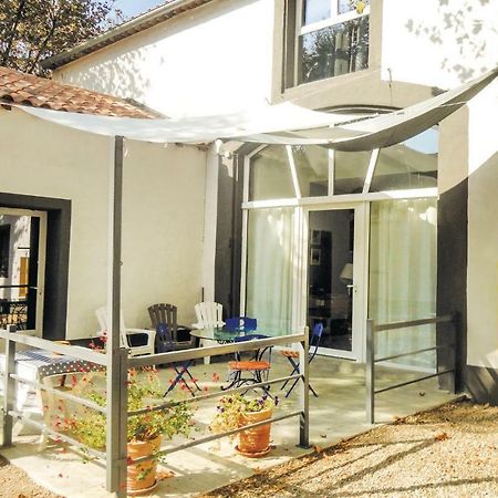 2 Bedroom Amazing Home In Narbonne Luaran gambar