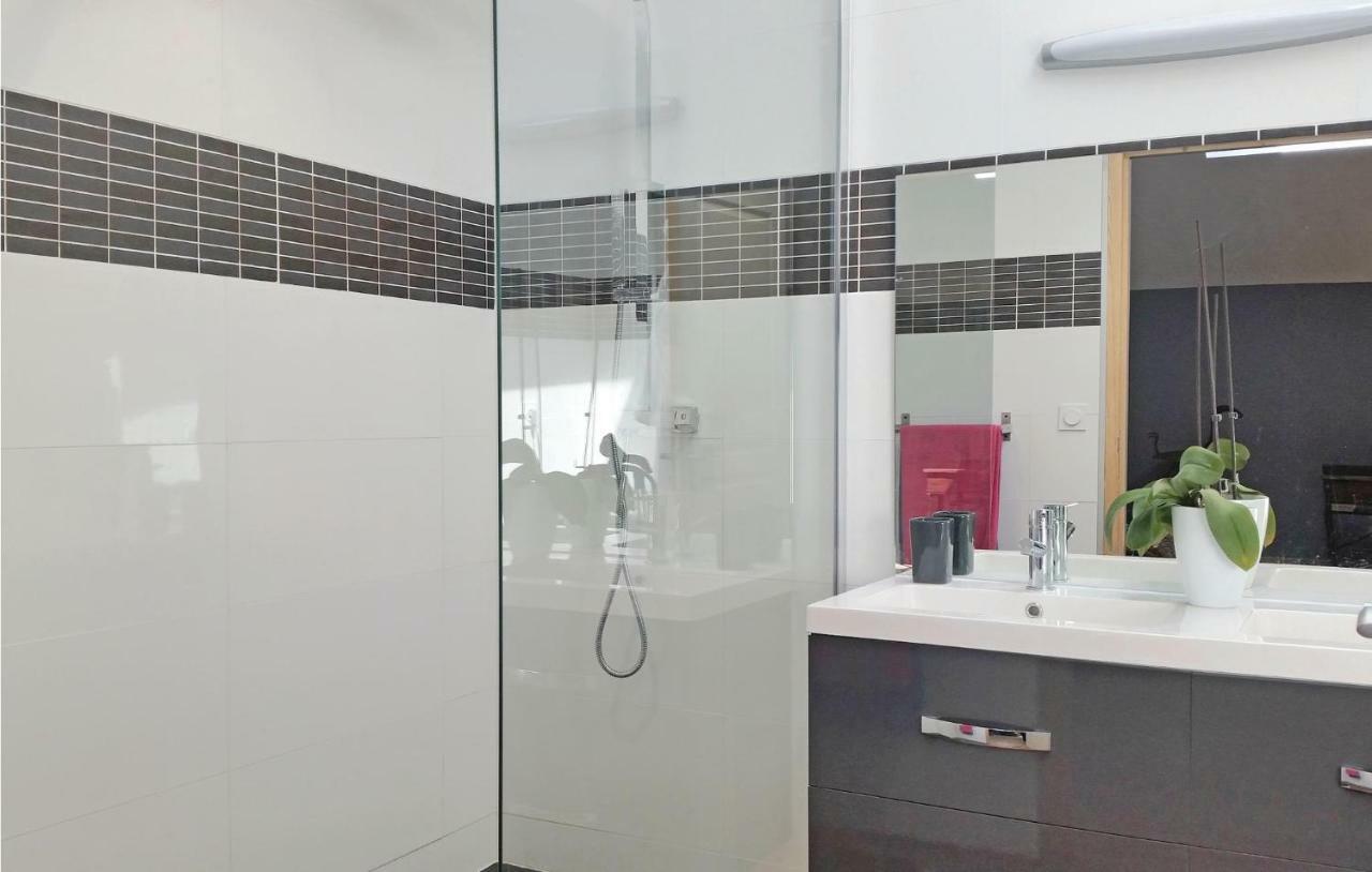 2 Bedroom Amazing Home In Narbonne Luaran gambar