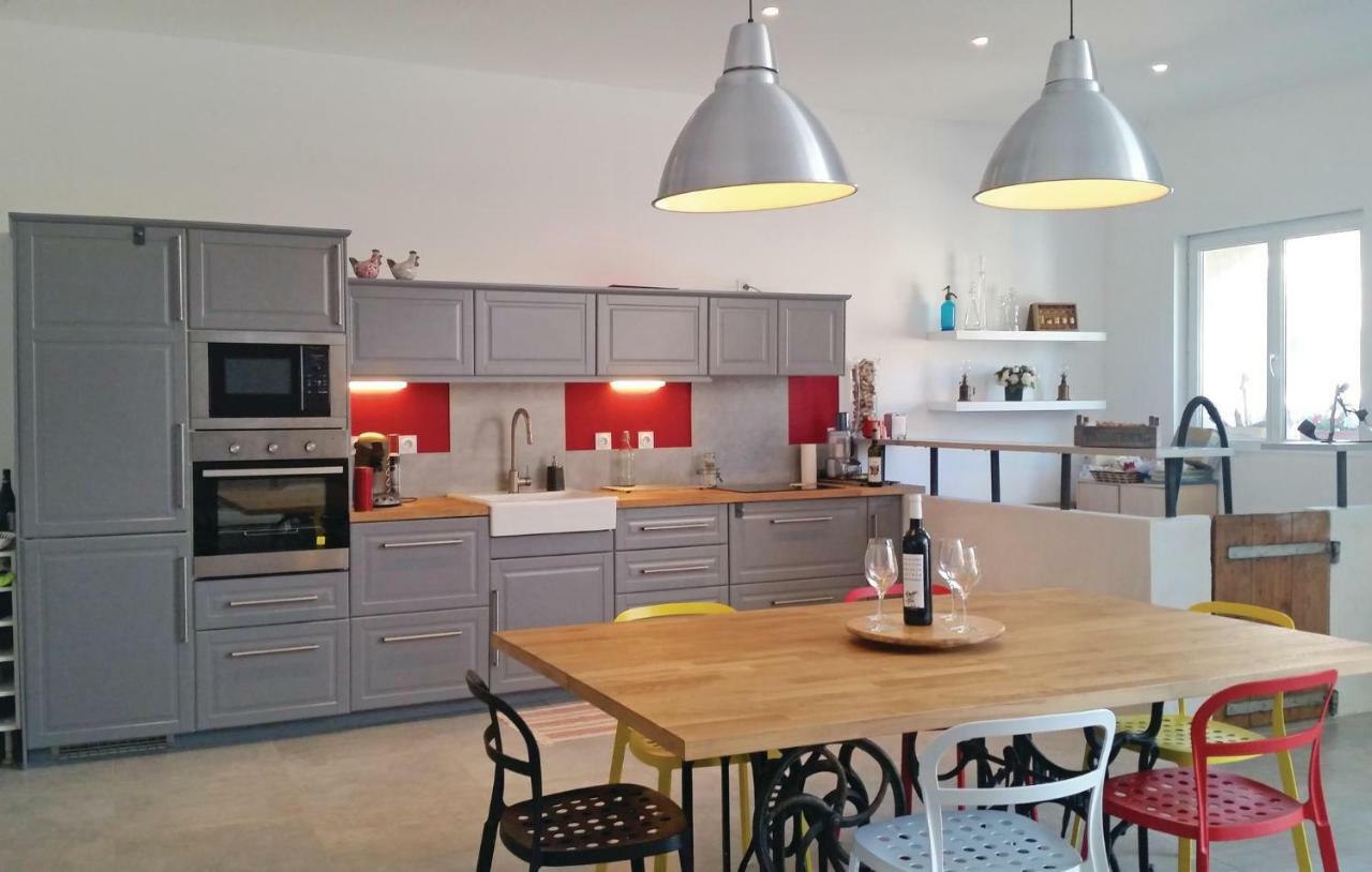 2 Bedroom Amazing Home In Narbonne Luaran gambar