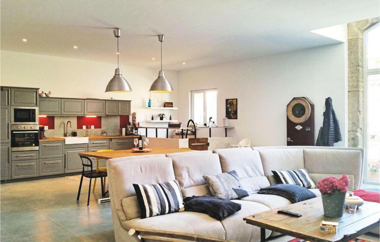 2 Bedroom Amazing Home In Narbonne Luaran gambar